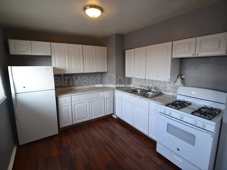 6330 Montgomery Rd #7 — Photo 4