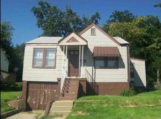 7038 Manette Dr, Saint Louis, MO