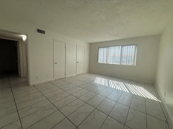 3811 Hazelwood St, 3811 Hazelwood St APT 3, Las Vegas, NV 89119