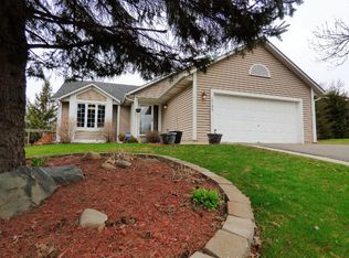 14199 Dearborn Path, Rosemount, MN 55068