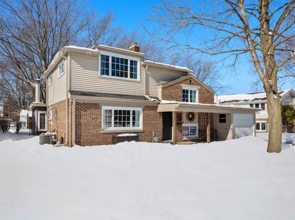 749 Chestnut St, Neenah, WI 54956