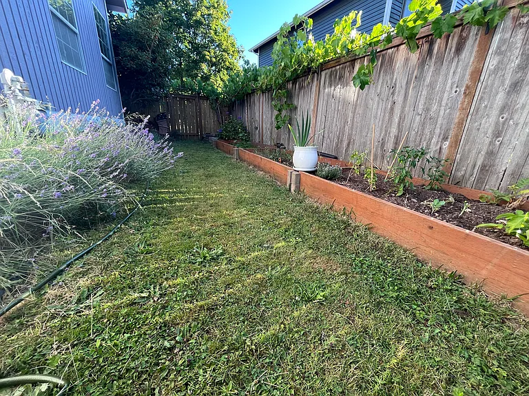 12704 NE 101st Pl — Photo 20
