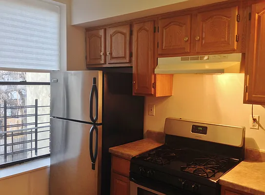 Rented by Sunrise Real Estate | media 58