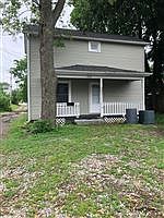 1st image of 412 E Lawrence St