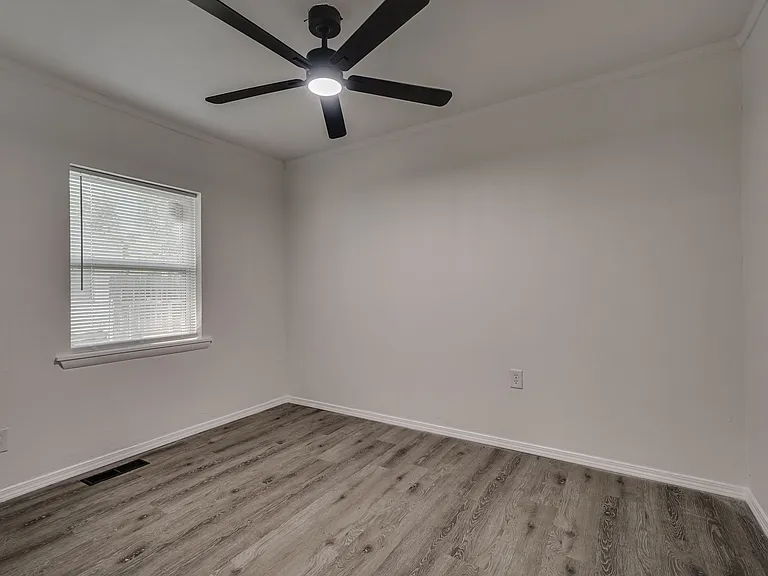 132 S McFarland St — Photo 16