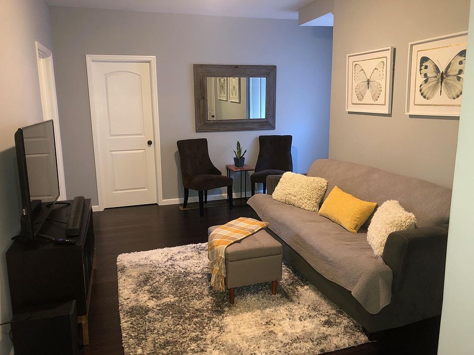 1st image of 2525 Medary Ave