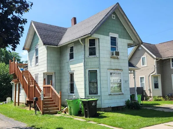 317 East Maple AVENUE, Beaver Dam, WI 53916