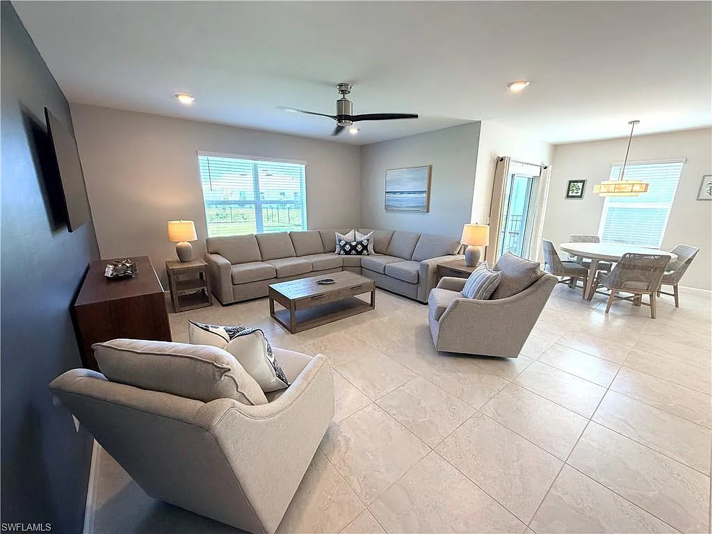 3 bed, 2.0 bath, 1850 sqft, $3,000 — Photo 4