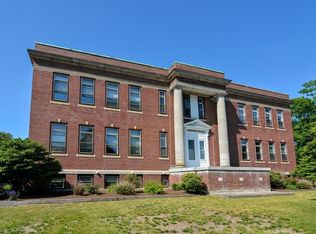 280 Village St APT F2, Medway, MA 02053