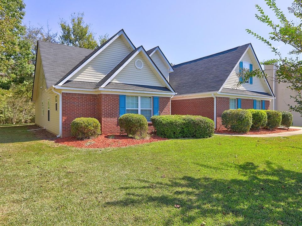1st image of 185 Oakwood Dr