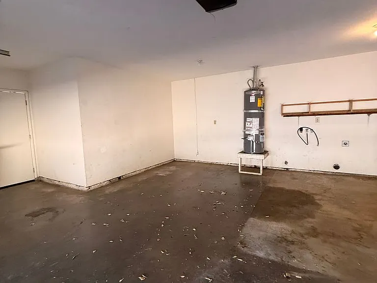 2816 Windsong Ave — Photo 29