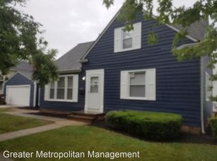 2350 Noble Rd, Cleveland Heights, OH 44121