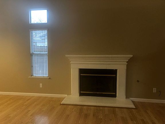 5th image of 9331 N Price Ave