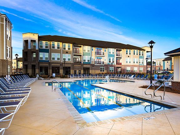 5th image of 16408 Holly Crest Ln #215