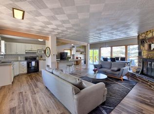 977 Bayview Dr, Polson, MT 59860
