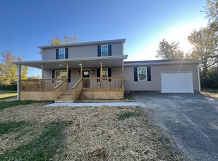 1007 N Maywood Rd, Stanford, KY 40484