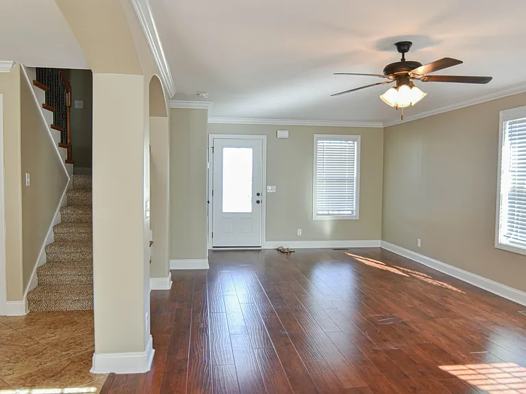3640 Fox Tail Dr — Photo 3