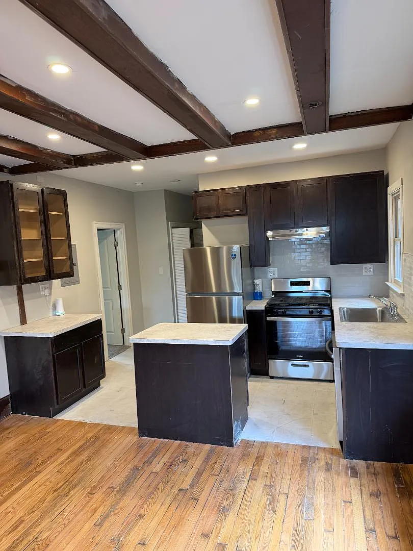 4345 W Euclid St - 4345 W Euclid St — Photo 3