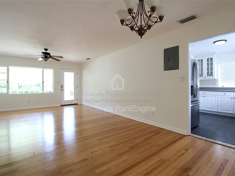 1639 Oakmont Ln — Photo 7