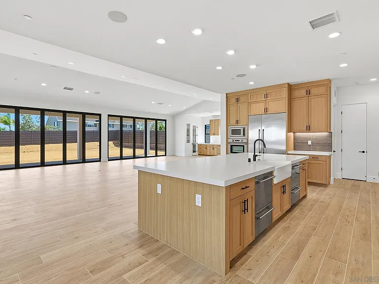 425 Bell Ranch Rd — Photo 15