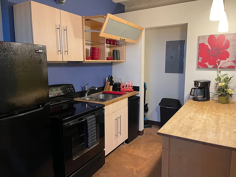 2600 Montana Ave — Photo 26