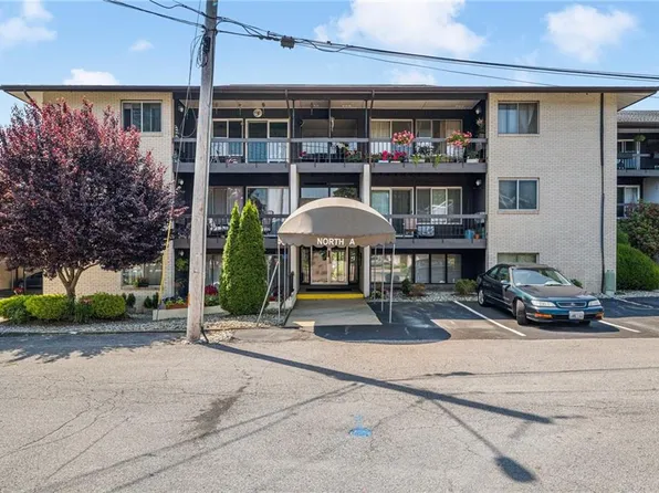 400 Narragansett Pkwy #Na-9, Warwick, RI 02888