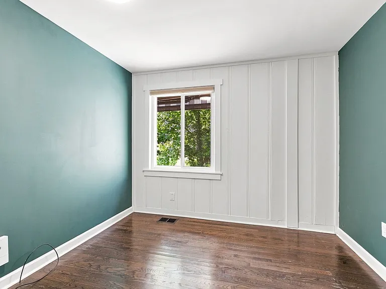 800 Oak St — Photo 17