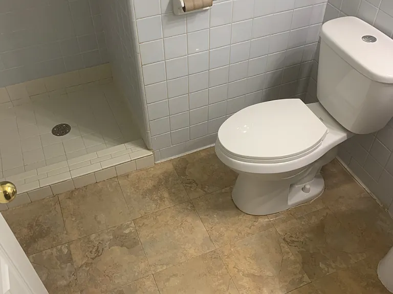 1618 Hampton Rd NW — Photo 13