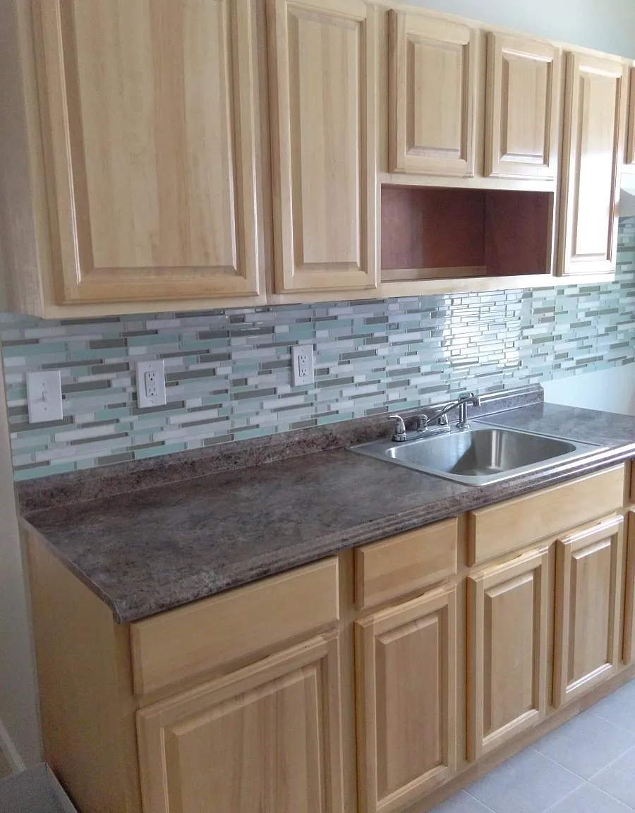 432 Ashley Street — Photo 1
