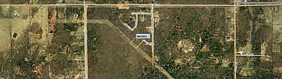 4th image of 15301 Acorn Cir
