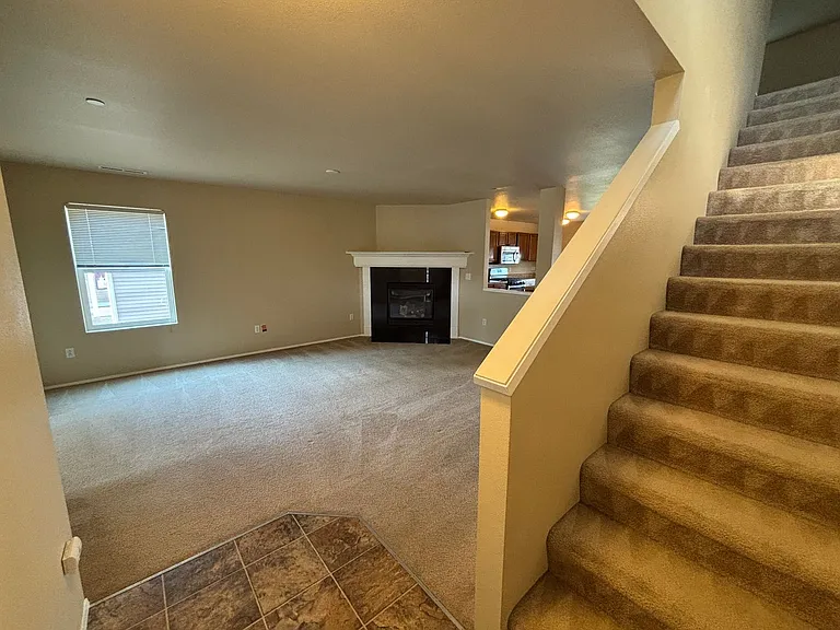 3210 Sheaser Way — Photo 2