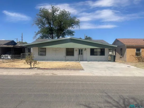 2607 Davis St, Carlsbad, NM 88220
