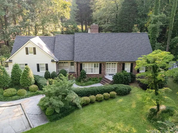 515 S Woodland Rd, Henderson, NC 27536