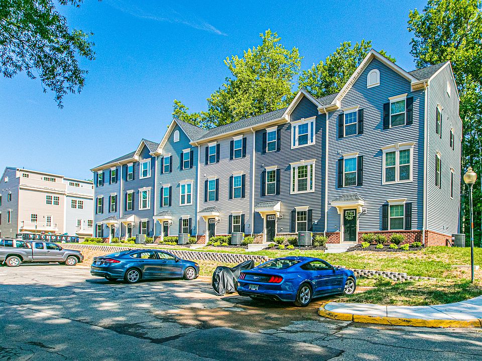 1st image of 4488 Commons Dr