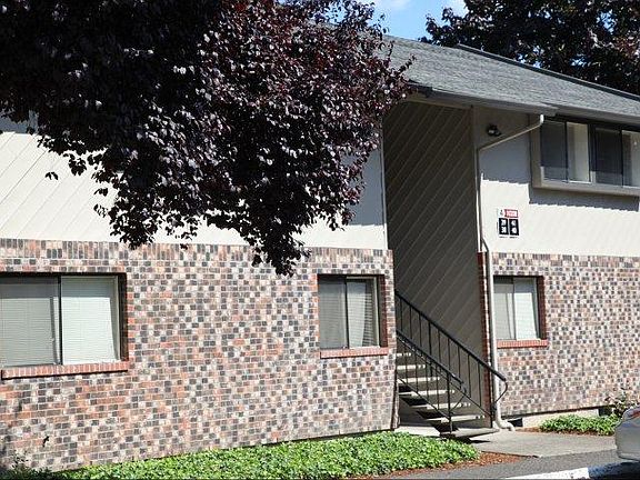 2nd image of 10200 SW Conestoga Dr #Gmgsrmpph