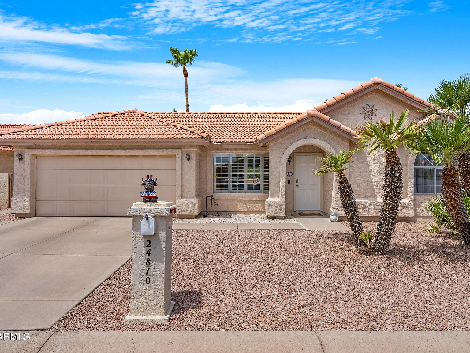 2 bed, 2.0 bath, 1032 sqft, $2,200 — Photo 1