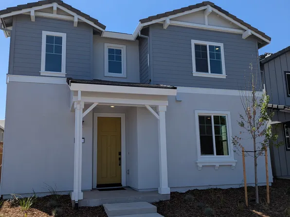 755 Barrett Lake Rd, West Sacramento, CA 95605