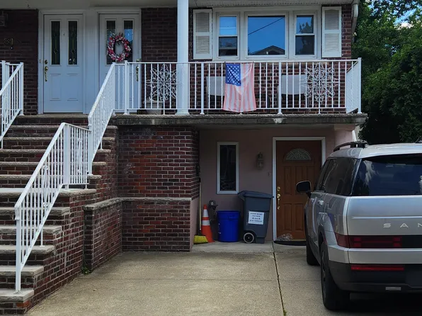 814 Inwood Ter, Fort Lee, NJ 07024