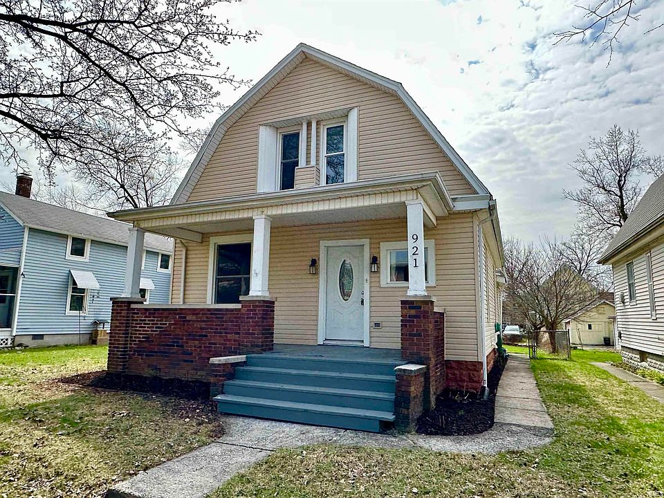 1st image of 921 Cottage Ave