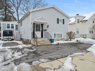 25 Carver St #2, Worcester, MA 01604