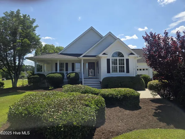 290 Brookshire Place SW, Ocean Isle Beach, NC 28469