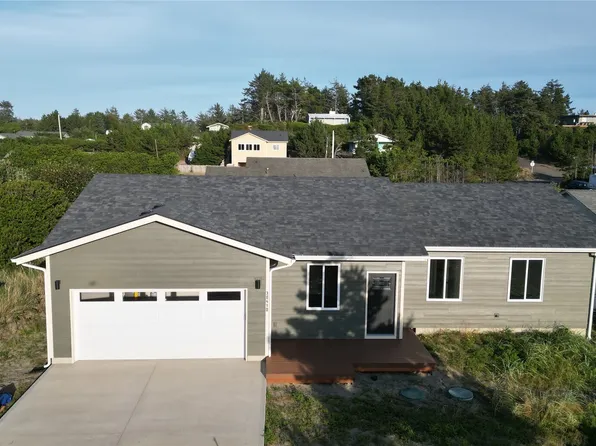 30410 H Street, Ocean Park, WA 98640