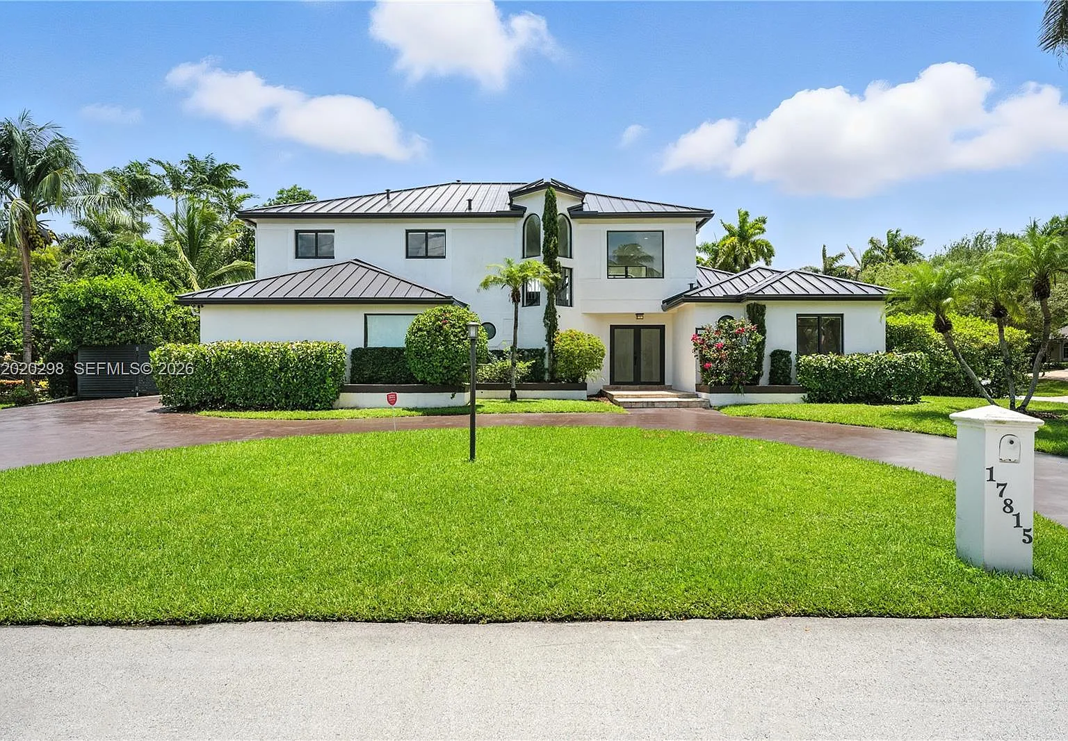 Old Cutler Shores — Photo 1
