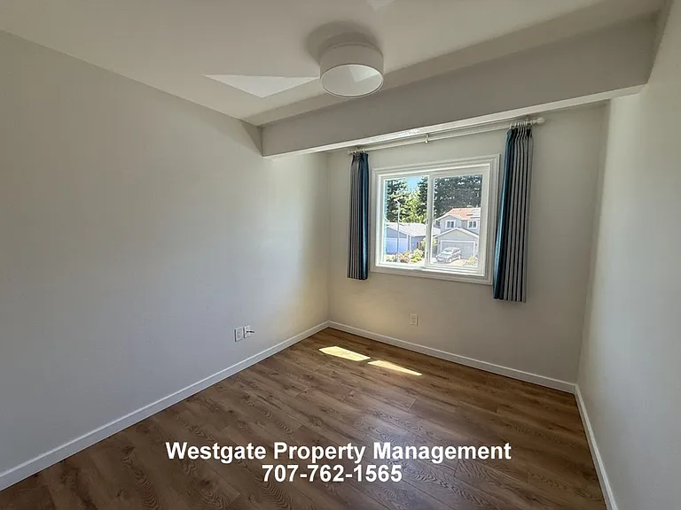 4367 Gloria Ct — Photo 14