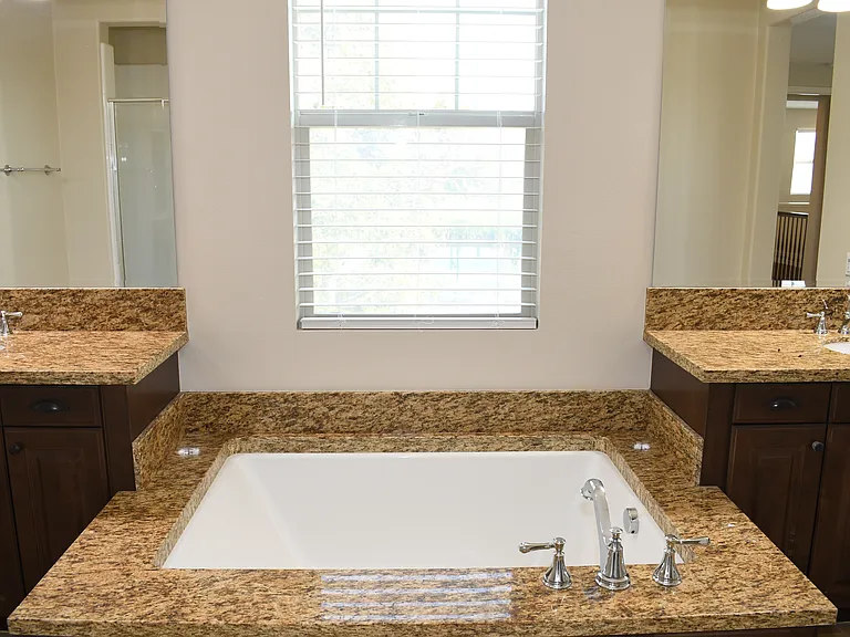 56 Shadowbrook — Photo 14