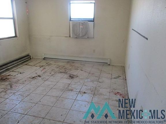 4th image of 14 Lambda St
