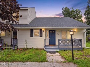 80 Garden Cir #20, Union Dale, PA 18470