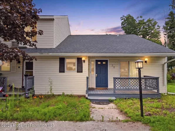 80 Garden Cir #20, Union Dale, PA 18470