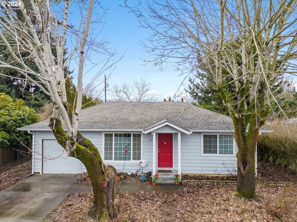 1916 W 37th St, Vancouver, WA 98660