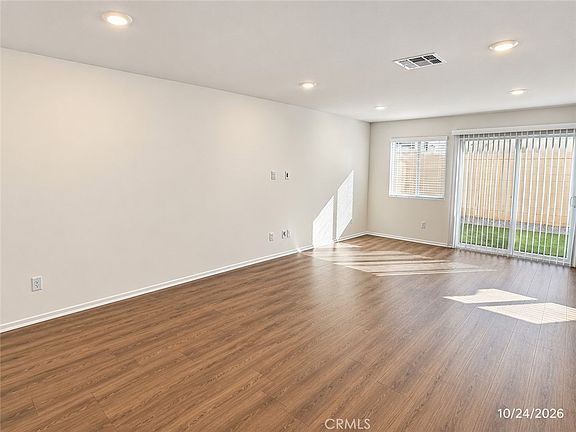 5th image of 14086 Larissa St